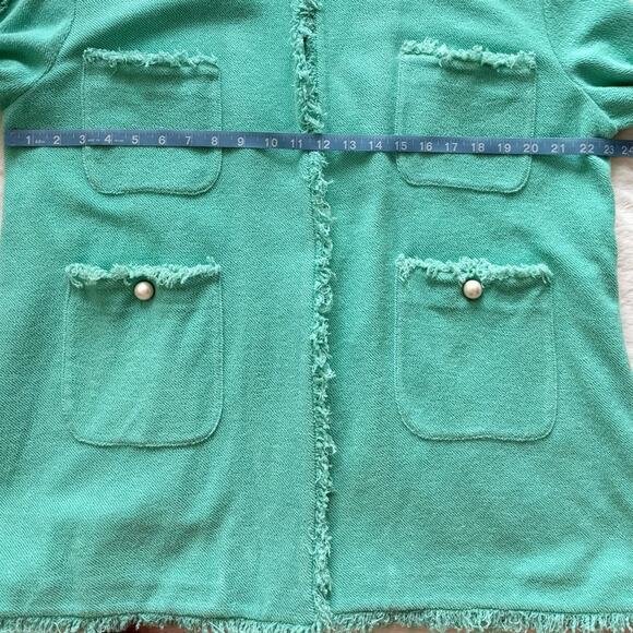 CHANEL women tweed light green jacket with pearls size 40 FR or 8 US 5800$ - Picture 14 of 14